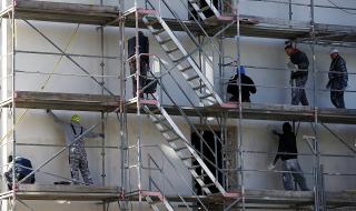 Строители мамят при саниране, заплашват и изнудват