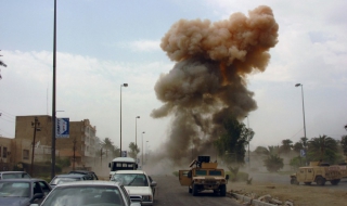 Десетки загинали и ранени при двоен атентат срещу християни в Багдад