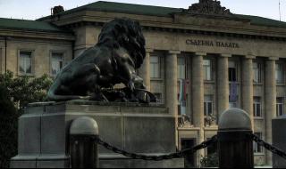 Задържаха 52-годишен за блудство с малолетни