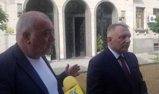 Бабикян и Хаджигенов дадоха на правосъдния министър документи за нарушения в затворите
