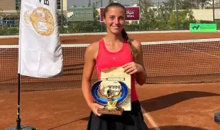 Росица Денчева спечели турнира по тенис от категория J500 в Кайро
