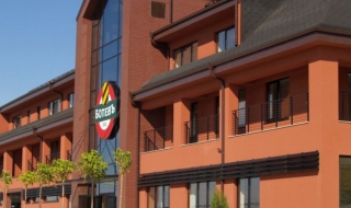 Ботев откри най-модерната база в България