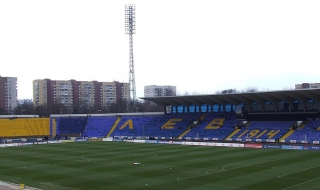 Левски използва незаконно базите си