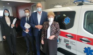 България подари на Черна гора линейка за €29 000