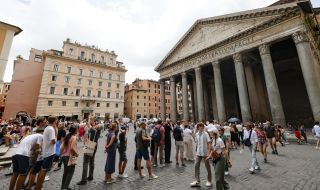 Посетителите на Пантеона трябва да заплащат входна такса от днес