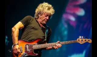 Отиде си Джон Лодж от Moody Blues, изпял "Nights in White Satin" ВИДЕО