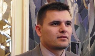 Лъчезар Богданов: Кабинетът мина в защитен режим