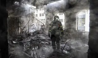 Руски дрон порази жилищна сграда в Одеса, Франция и Канада осъдиха ударите по Киев