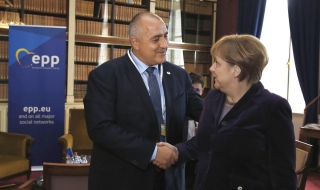 Борисов и канцлерът Меркел обсъдиха актуални теми от дневния ред на България и ЕС