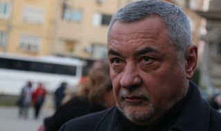 Валери Симеонов е притеснен, че "патриотите" не са представени в Народното събрание