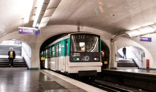 Съобщения за ранени след нападение с нож в метрото в Брюксел
