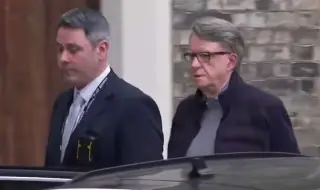 Пуснаха под гаранция бившият британски посланик в САЩ Питър Манделсън