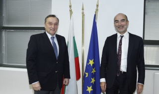 КСБ дискутира с представители на ЕК обществените поръчки