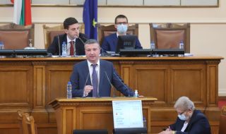 Драгомир Стойнев: С новия бюджет изпълняваме наши социални ангажименти