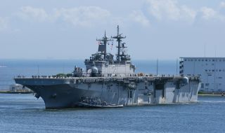 САЩ изпрати боен кораб край спорните Параселски острови