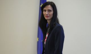 Мария Габриел: България потвърждава непоколебимата си подкрепа за Украйна