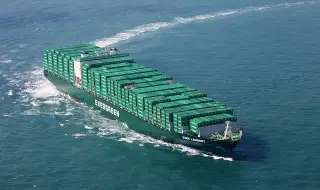 Извънредни мерки! "Мерск" спира контейнеровозите през Червено море, още компании ще ги последват до дни