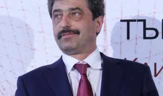 Цветан Василев подаде сигнал срещу Иван Гешев, поема го прокурор от СГП