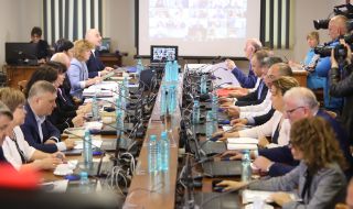 И без Иван Гешев процедурата по отстраняването му продължава