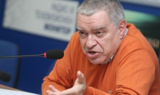 Михаил Константинов: Пак не случихме на политици