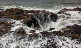 Какво би станало, ако някой дръпне тапата на дъното на океана? (ВИДЕО)