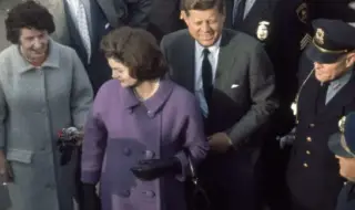 Продават палтото, с което Джаки Кенеди става президентска съпруга