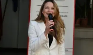 Евродепутатът Цветелина Пенкова откри информационен център в Стара Загора: Гласът на региона ще се чува в Европа