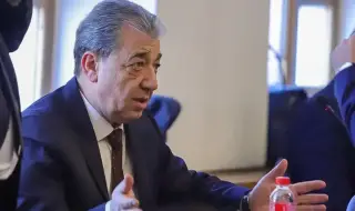 Проф. Вили Лилков: На Терзиев трябва да му е ясно, че война за боклука ще бъде дълга