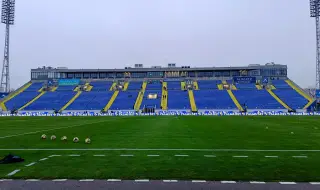Стадион „Георги Аспарухов“ отново е без ток – магазинът и касите са затворени