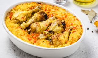 Рецепта на деня: Пилешки бутчета с ориз и зеленчуци