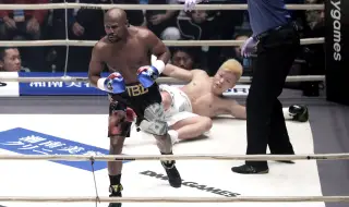 Флойд Мейуедър се завръща на ринга с двубой в Атина 