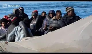 Смърт край Тунис: Откриха телата на четирима мигранти в морето 