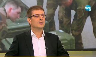 Александър Михайлов: Нинова е разрешавала износ на оръжие за Украйна