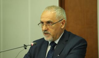Кючуков: За приеманането ни в Шенген трябва работа с Германия и Франция