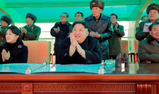 Ким Чен-ун най-накрая показа жена си