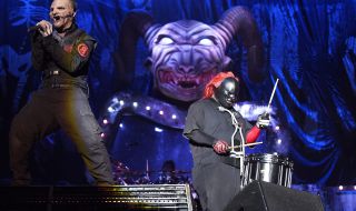 Барабанистът Джей Уайнбърг вече няма да бъде част от "Slipknot"