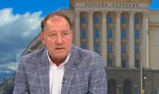 Ангел Найденов: Разполагането на американските самолети не ни прави участник във войната