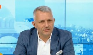 Хаджигенов: Трифонов събори всички мостове, които други построихме
