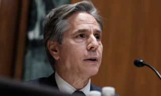 САЩ: Русия ще прехвърли модерни изтребители на Иран срещу дронове