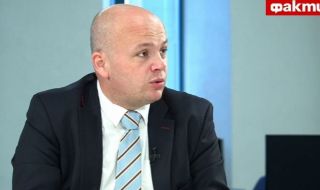 Симов: Най-важното е, че няма да изпратим нито един патрон на Украйна