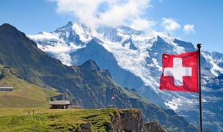 Стотици туристи бяха блокирани в Швейцария