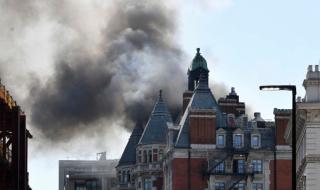 Голям пожар в хотел в Лондон