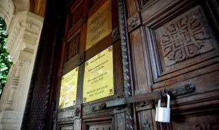 Първо във ФАКТИ: Български духовници поискаха от руския посланик Митрофанова ключовете от Руската църква. Тя отказала