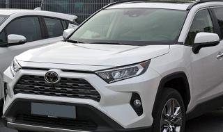 Сериозен проблем в един от двигателите на Toyota