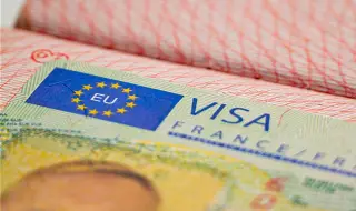 ЕК прие стратегия за „по-интелигентна, модерна и последователна визова политика“