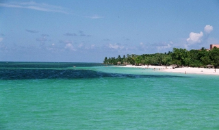 България праща търговскo аташе в Куба