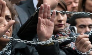 Турция обвини активисти за свободата на пресата в "терористична пропаганда"