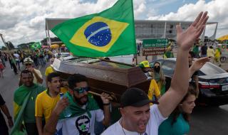 Болници в Бразилия са на ръба на колапса