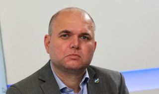Владислав Панев: Нулев е шансът да не внасяме газ от Русия