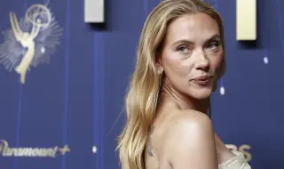 Скарлет Йохансон може да участва във втората част на "Батман"